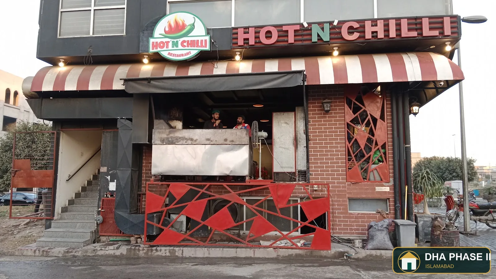Hot 'n' Chilli