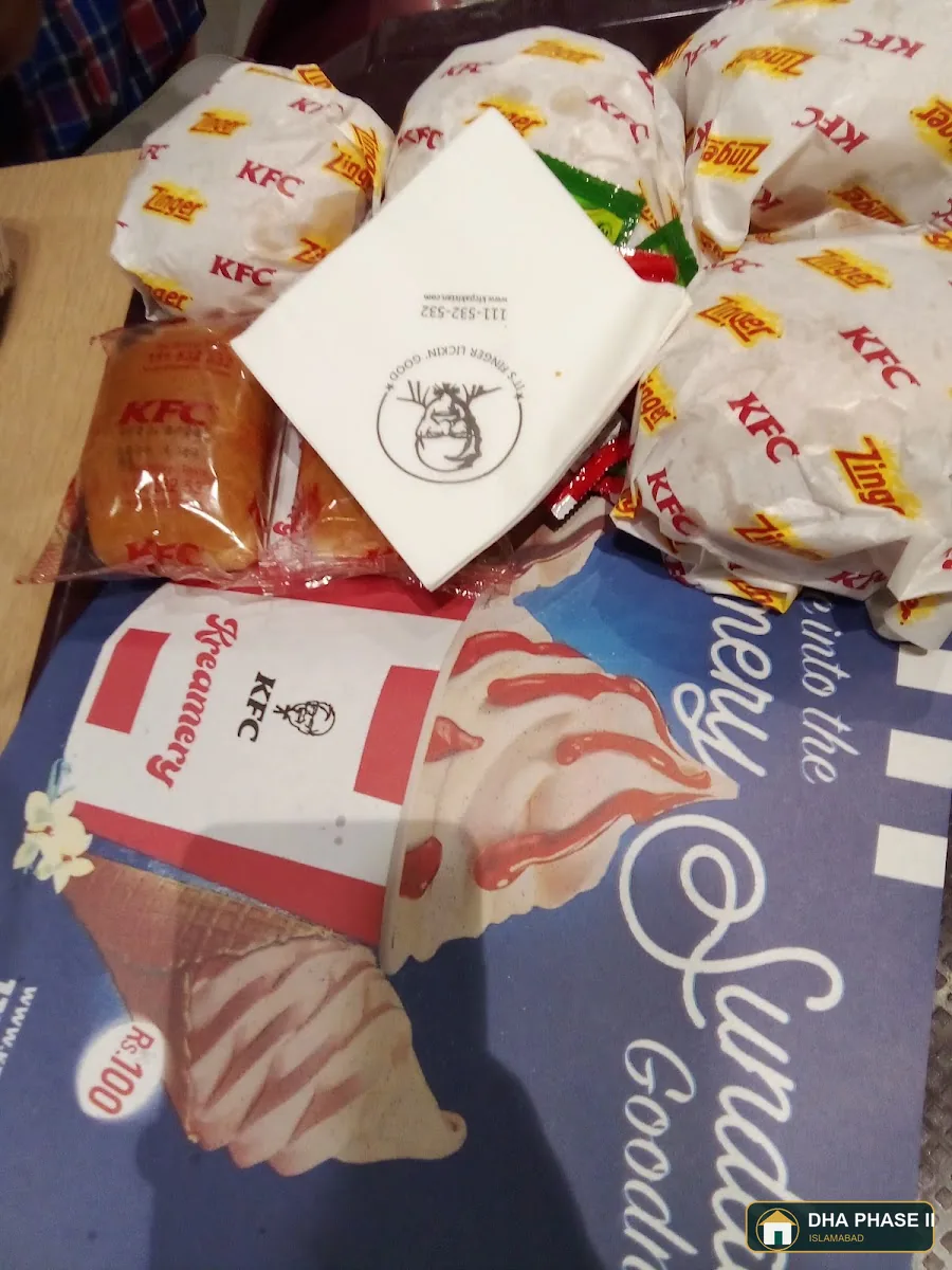 KFC in DHA Phase 2 Islamabad — photo 19