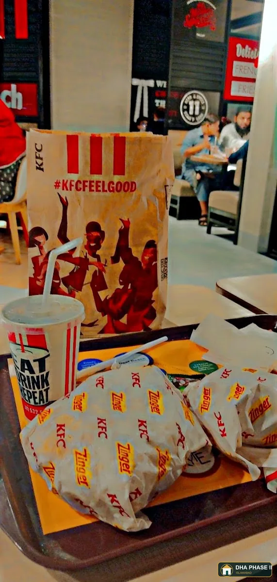 KFC in DHA Phase 2 Islamabad — photo 21