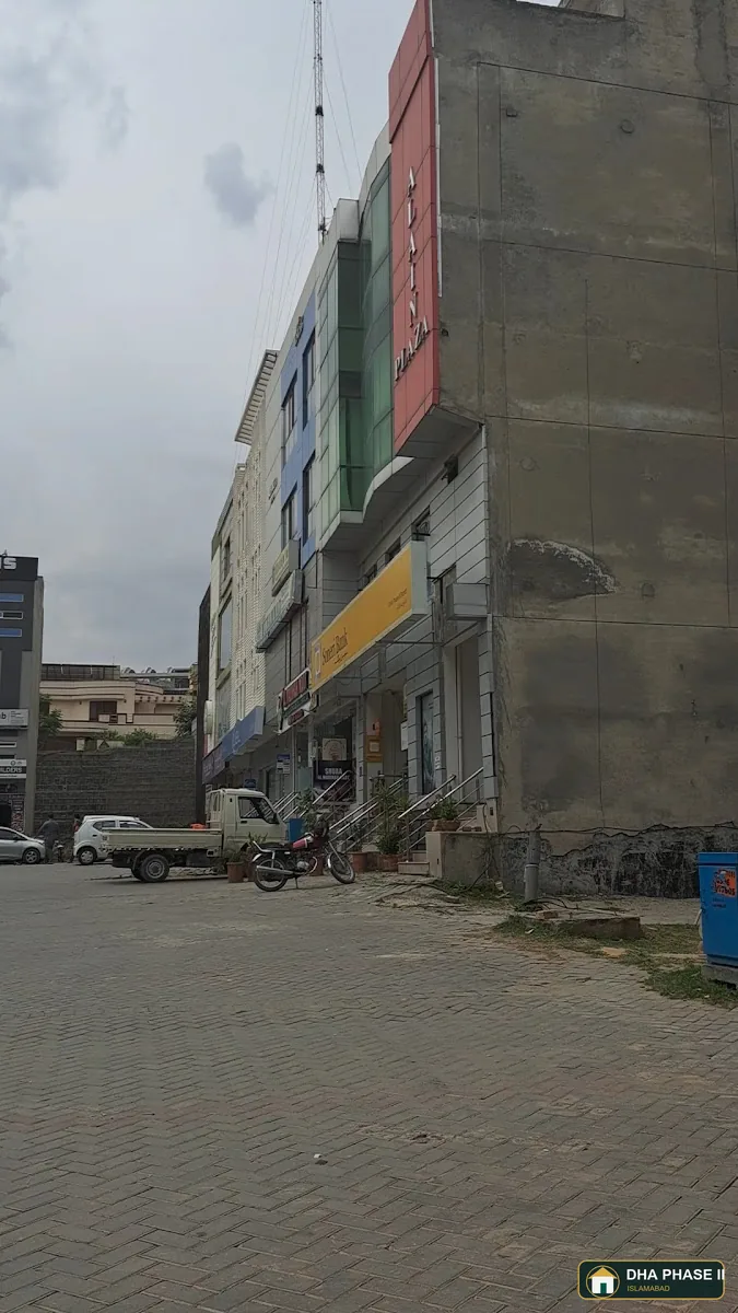 Meezan Bank - DHA - II Branch in DHA Phase 2 Islamabad — photo 3