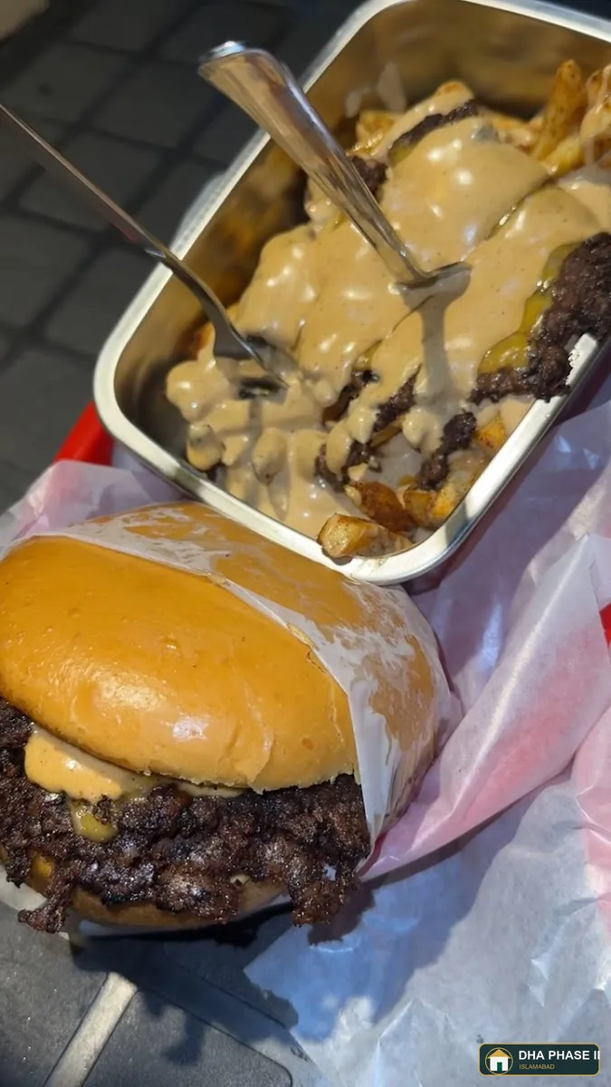 RGB (Really Good Burgers) in DHA Phase 2 Islamabad — photo 8