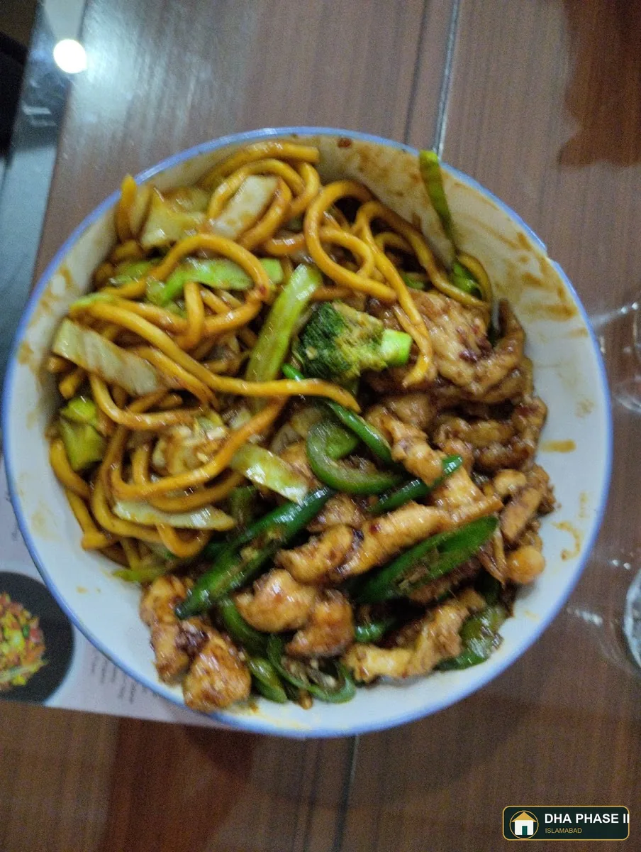 Summi’s Dumplings & Cuisine (Chinese & Thai Restaurant) in DHA Phase 2 Islamabad — photo 11