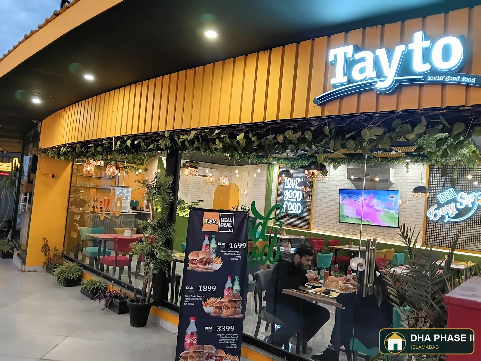 Tayto Central Park DHA-II