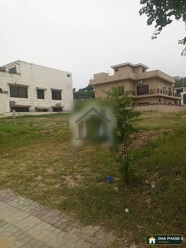 "Premium 20 Marla Corner Plot In DHA Phase 2, Sector E, Lane 15A - Great Location!" image 1