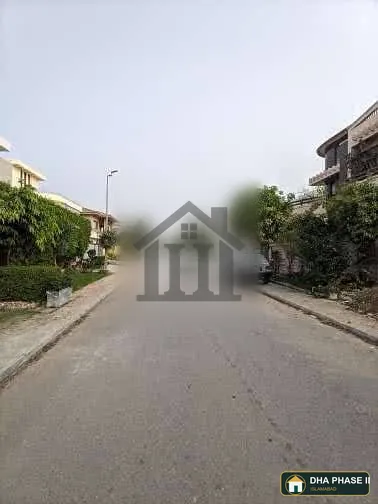 DHA Phase 2 Sector G 10 Marla Plot Good Location To Build Your Home image 1