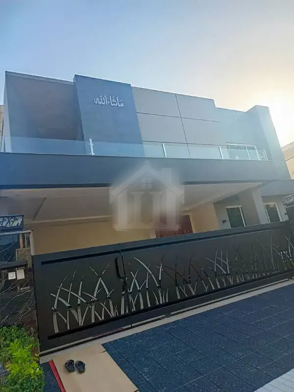 Beautiful 10 Marla House for Sale in DHA Phase 2 Islamabad