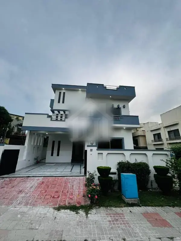 Beautiful Exclusive 10 Marla House for Sale in DHA Phase 2 Islamabad