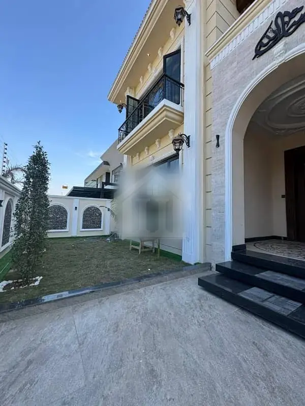 Luxury Move-In Ready 1 Kanal House for Sale in DHA Phase 2 Islamabad