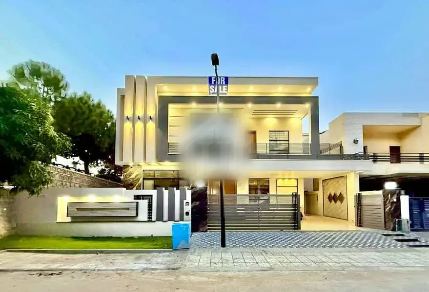 High Quality 6 Bedroom Prime Location 1 Kanal House for Sale in DHA Phase 2 Islamabad
