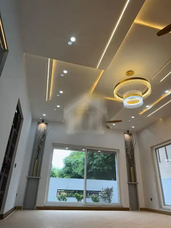 Luxurious Stunning 1 Kanal House for Sale in DHA Phase 2 Islamabad