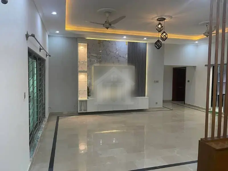 Luxury Designer Park Face Double Unit with All Basic Amenities Prime Location 1 Kanal House for Sale in DHA Phase 2 Islamabad